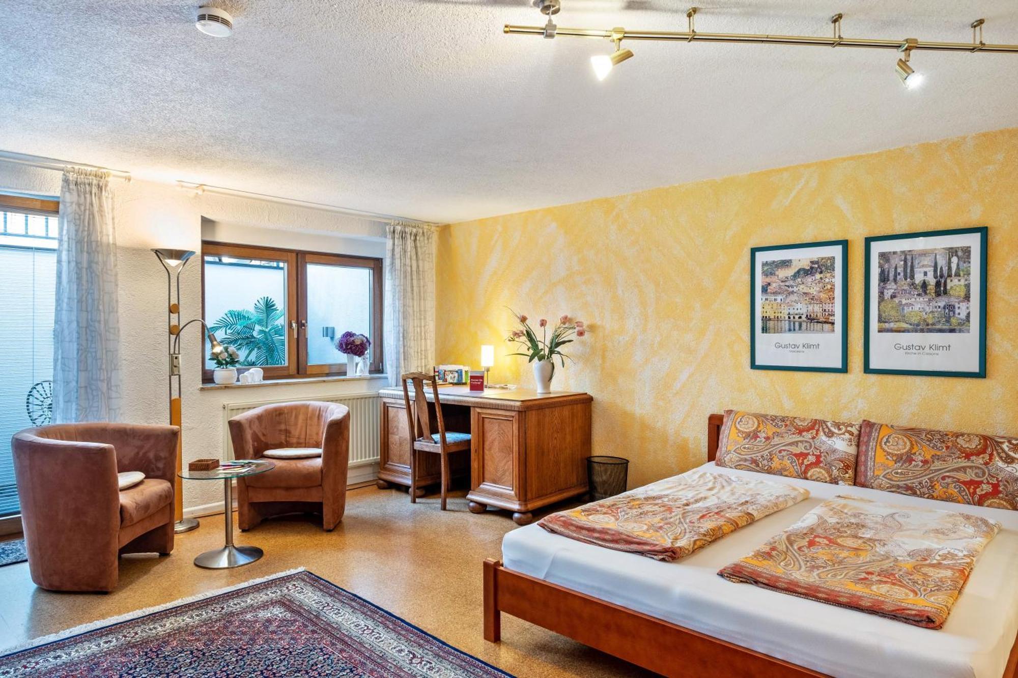 Ferienwohnung Bei Franka Mit Sauna Freiburg im Breisgau Ngoại thất bức ảnh