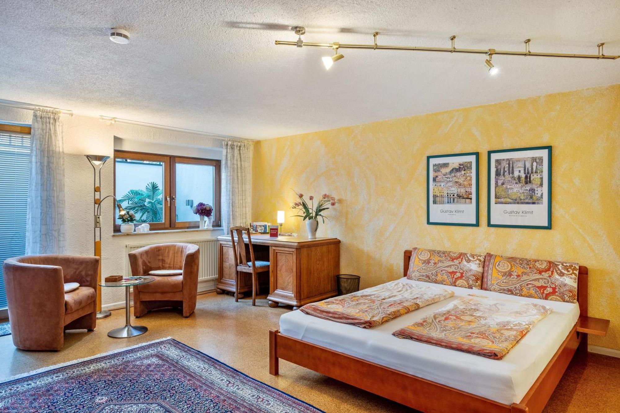 Ferienwohnung Bei Franka Mit Sauna Freiburg im Breisgau Ngoại thất bức ảnh